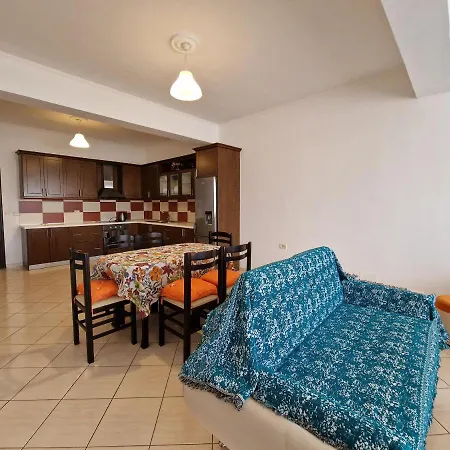 Doni Apartment