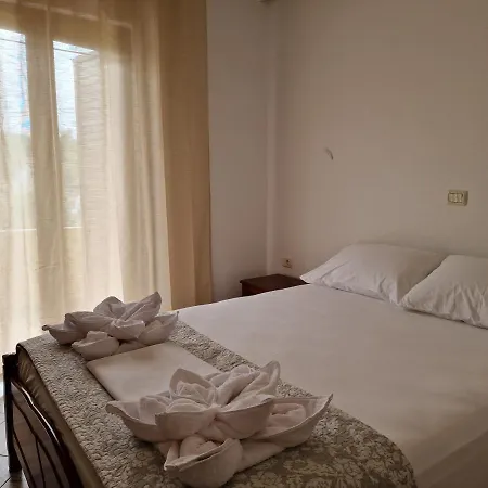 Doni Εξαμίλιο