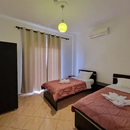 Apartment Doni