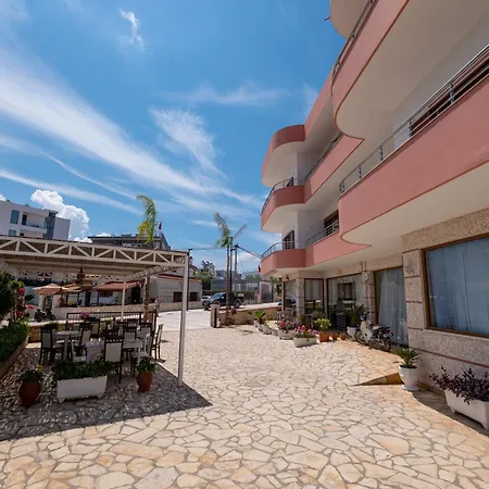 Apartment Doni *