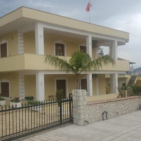 Doni Apartment