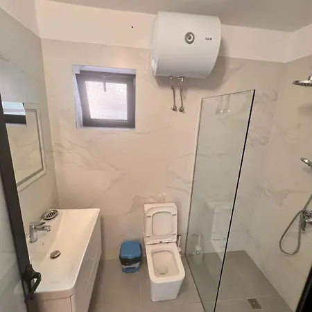 Apartament Doni *